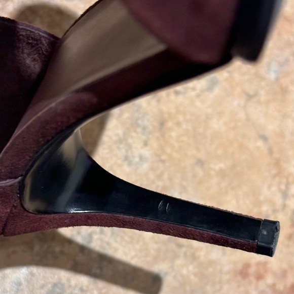 Vince Adley Suede Ankle Strap Sandal - Picture 8 of 8